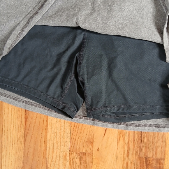 Gray Athletic Skirt - Picture 3 of 4